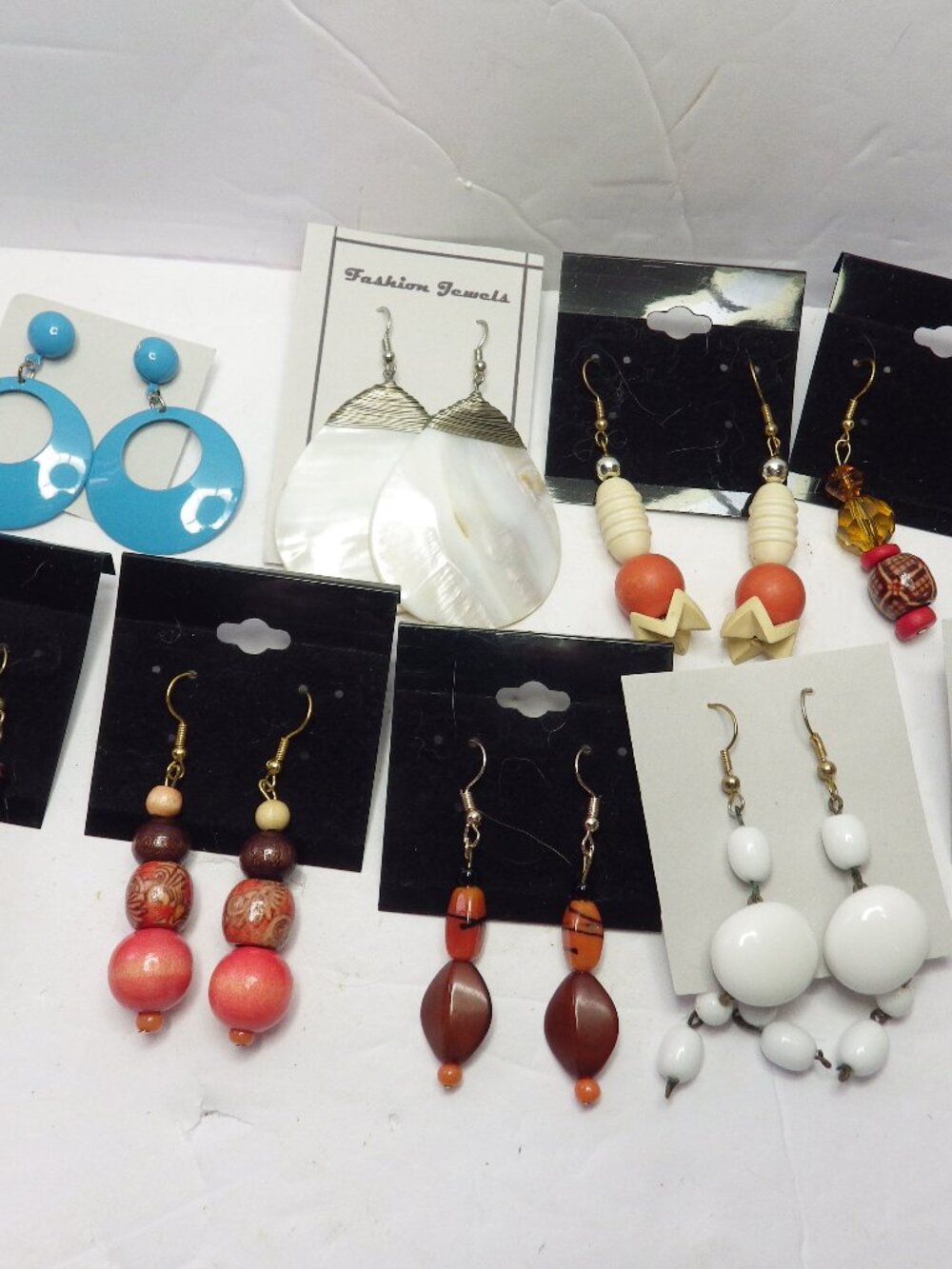 Lot of 8 pairs of Beaded Dangle Earrings (Lot 3) 628F2